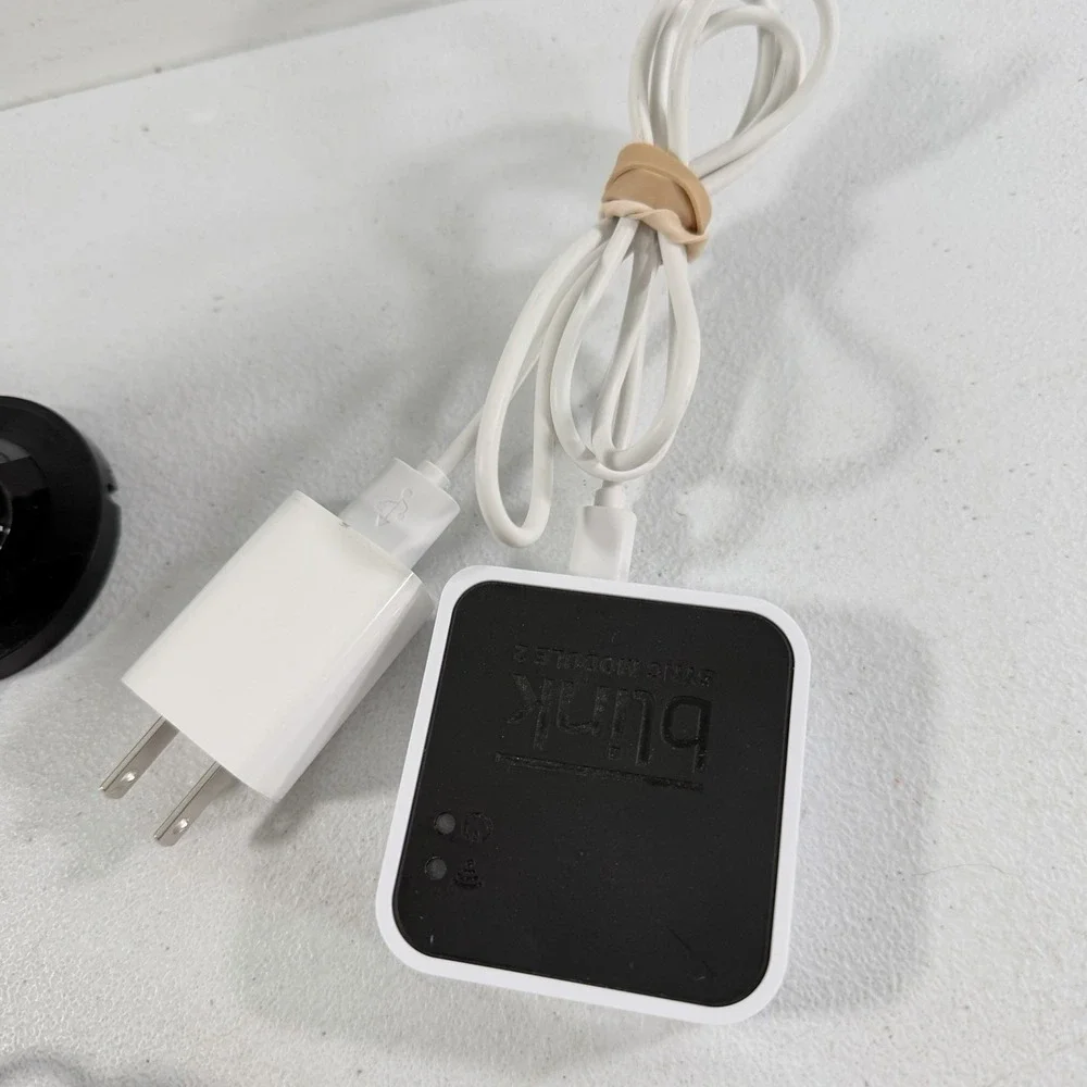 Lot Of 2 BLINK Mini Indoor Plug-in Security Camera & Sync Module 2 REGISTERED - Picture 6 of 8